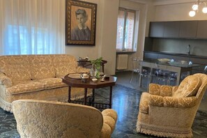 Smart TV, offices