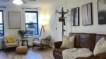 Smart TV, fireplace, video games