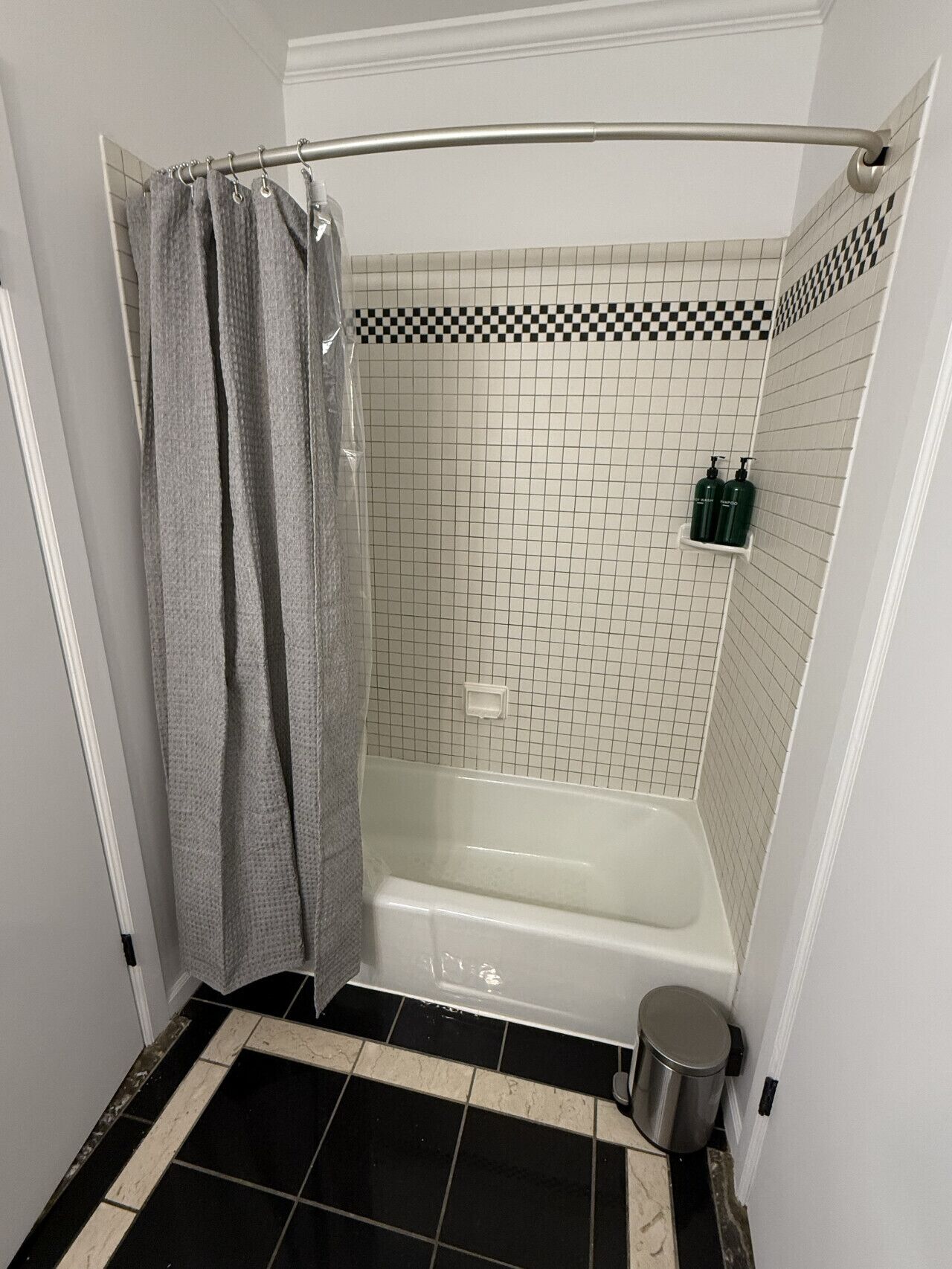 Hårføner og håndklær