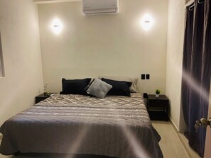 2 bedrooms, in-room safe, free WiFi