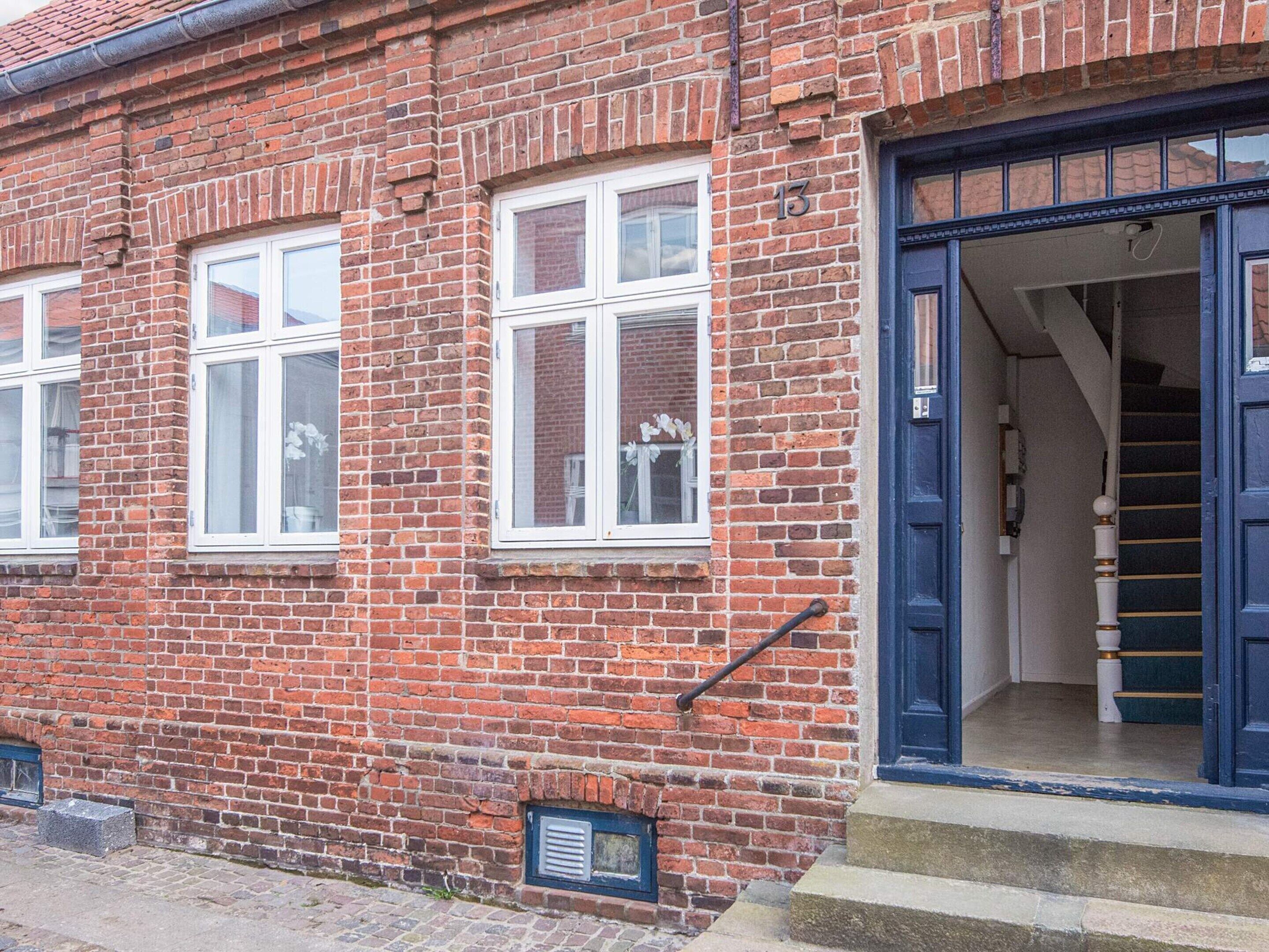 الإطلالة من المنشأة