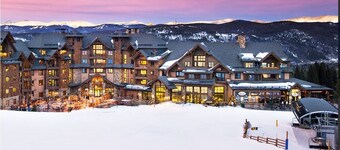 Grand Lodge on Peak 7.   Ski-in/Ski-out Luxery Resort in Breckenridge, CO