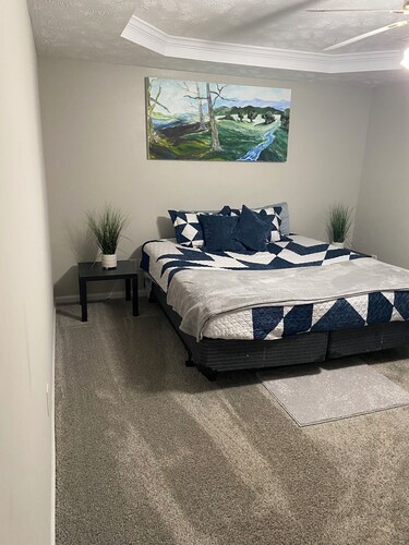 Spacious 4-bedroom house in charming Spring Lake with WiFi, AC