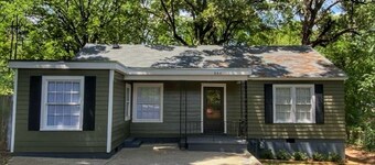 Charming 3-bedroom house in lovely Little Rock with WiFi, AC