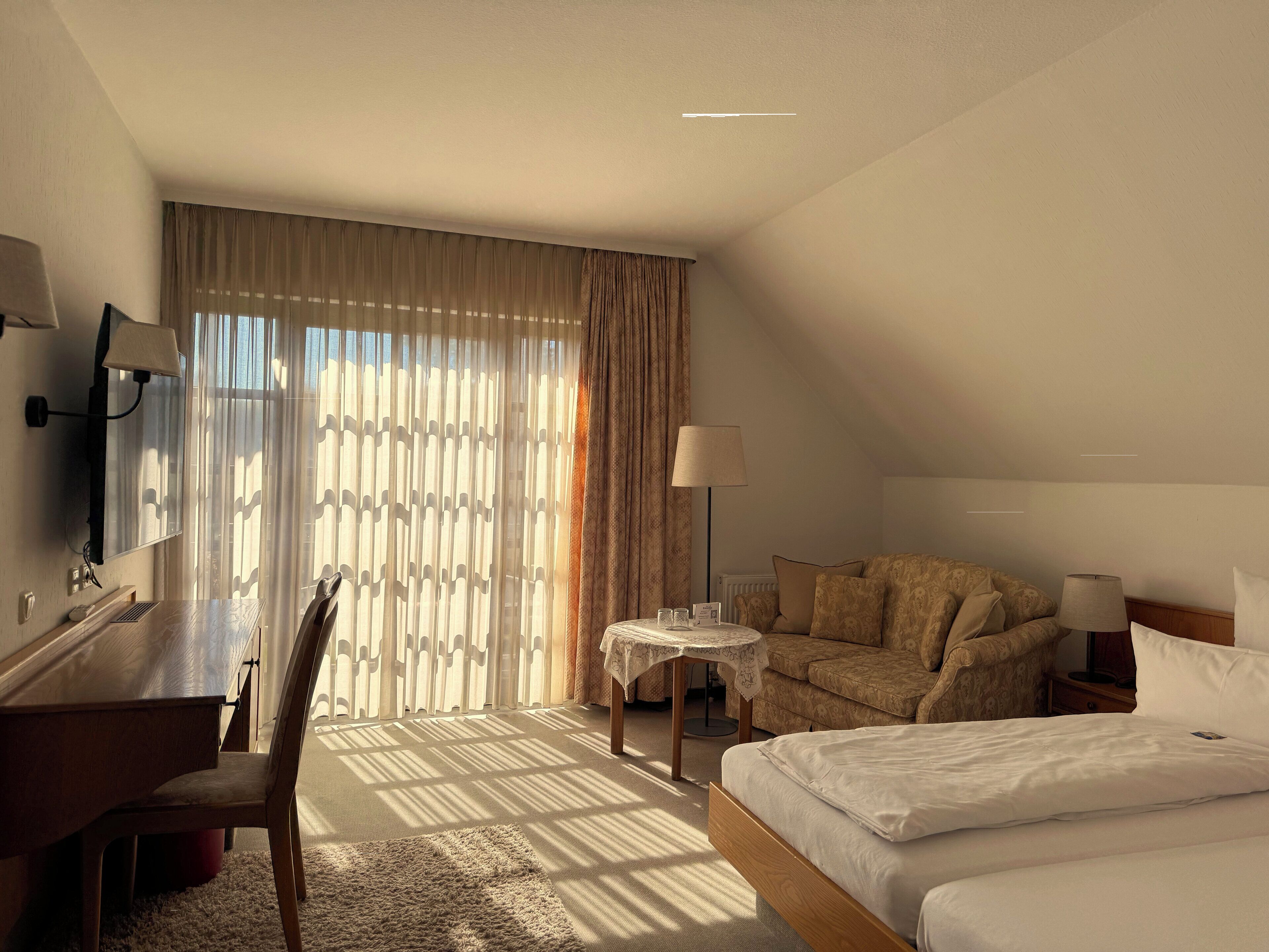 Naturzimmer, 30 qm, Bad mit Dusche, max. 3 Personen-Doppelzimmer