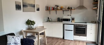 Off grid tiny house bush escape