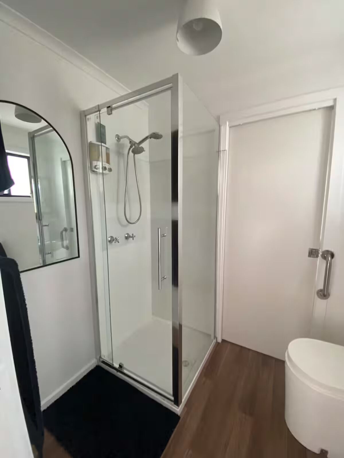 Shower, towels, soap, shampoo