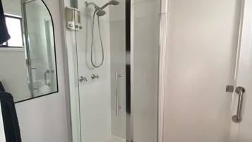 Shower, towels, soap, shampoo
