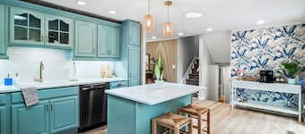 Pool|Hot Tub|Game Room|Remodeled|Sleeps 10