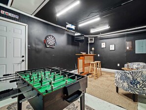 Game room - Pool - Hot Tub - Sleeps 10 - Vermilion (Vermilion)