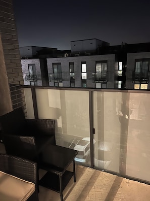 Property grounds - Beautiful 1 Bendroom Condo In the Heart of Etobicoke, Humber River (Toronto)