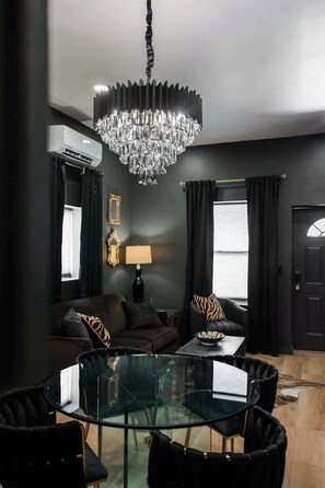 Interior - "Speakeasy Suite" @ ArnoTriplex! (Albuquerque)