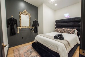 2 Schlafzimmer, Bügeleisen/Bügelbrett, WLAN, Bettwäsche