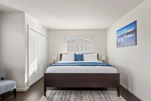 5 habitaciones, escritorio, tabla de planchar con plancha y wifi gratis 