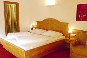 27 bedrooms, bed sheets - Holiday Home, Fiss (Fiss)