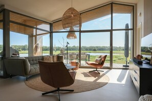 Classic House, 3 Bedrooms | Living room - Beautiful Holiday Home With Terrace (Wissenkerke)