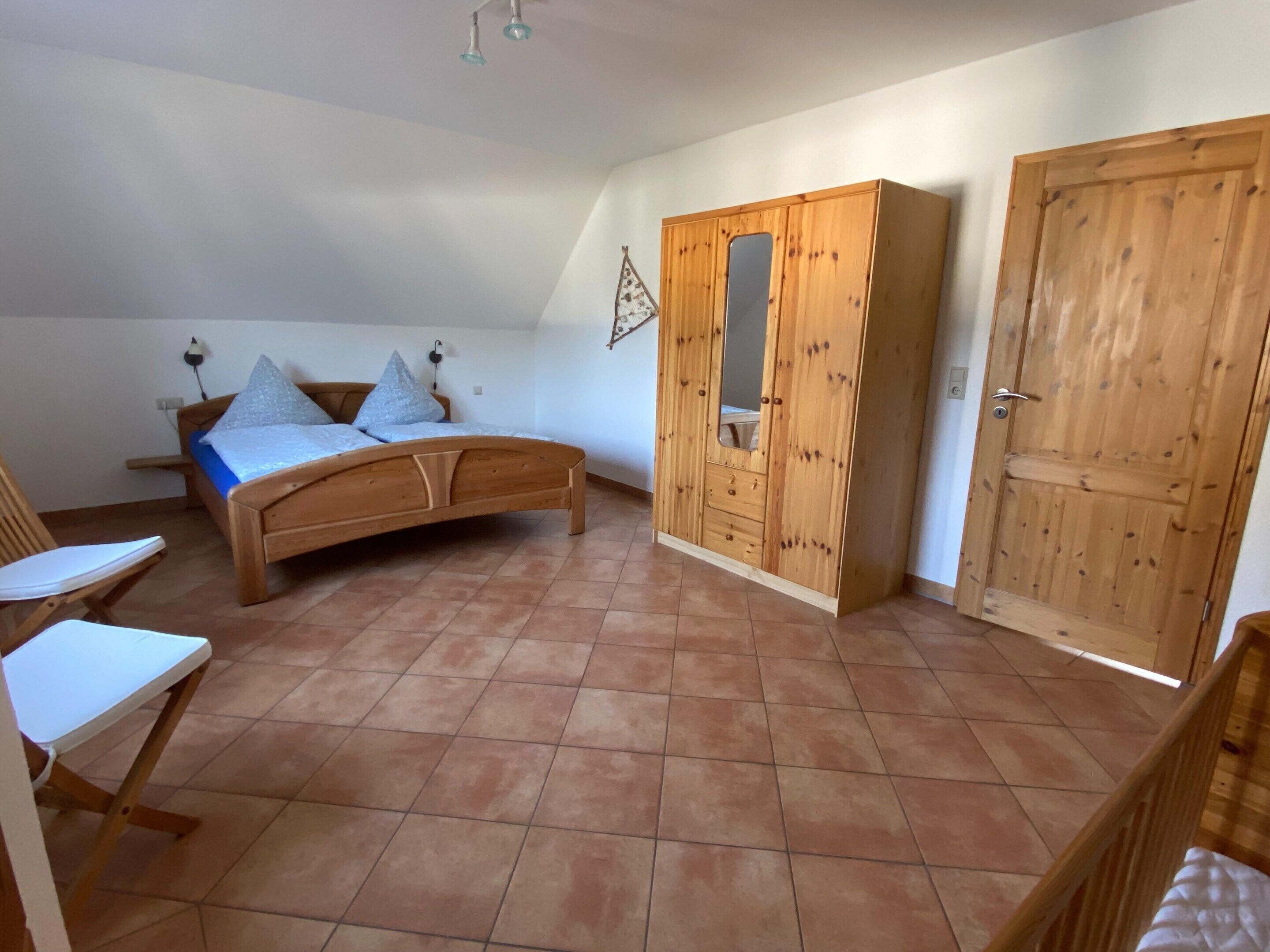 Appartamento Classic, 2 camere da letto | 5 camere, con arredamento individuale, lenzuola