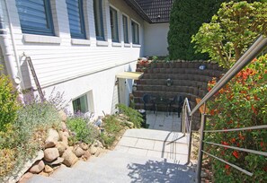 Deluxe Apartment, 4 Bedrooms | Balcony