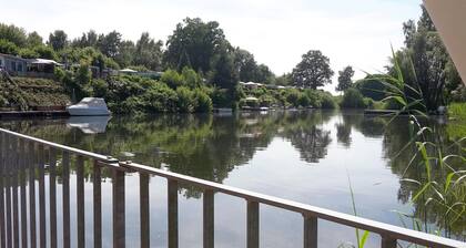 Ferienwohnung am Pruesssee in Guester