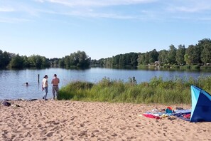 Water view - Ferienwohnung am Pruesssee in Guester (Güster)