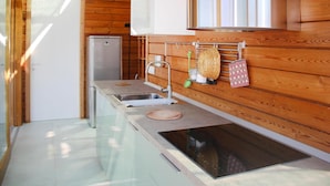 Cuisine privée | Cafetière/bouilloire, réfrigérateur, plaque de cuisson, lave-vaisselle