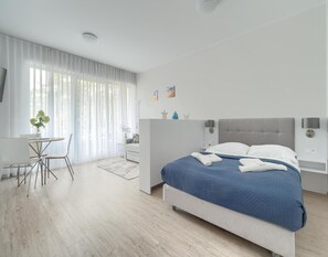 Elite Apartment, 2 Bedrooms | 4 bedrooms, individually furnished - Comfortable Apartment Close to the Beach (Rewal)