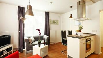 Comfort-Apartment, 1 Schlafzimmer | Wohnzimmer | Kamin, DVD-Player