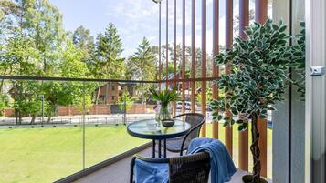 Casa clássico, 2 quartos | Sacada