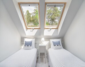 4 bedrooms, individually furnished, bed sheets