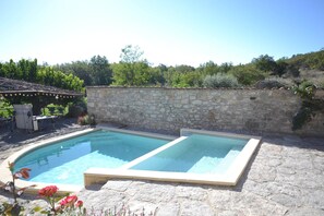Indoor pool, outdoor pool - Amazing Apartment in Lanas With Large Garden (Lanas)