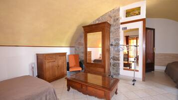 3 bedrooms, individually furnished