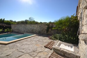 Garden - Amazing Apartment in Lanas With Large Garden (Lanas)