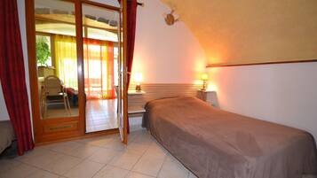 Classic House, 2 Bedrooms | 3 bedrooms, individually furnished