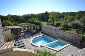 Pool - Amazing Apartment in Lanas With Large Garden (Lanas)