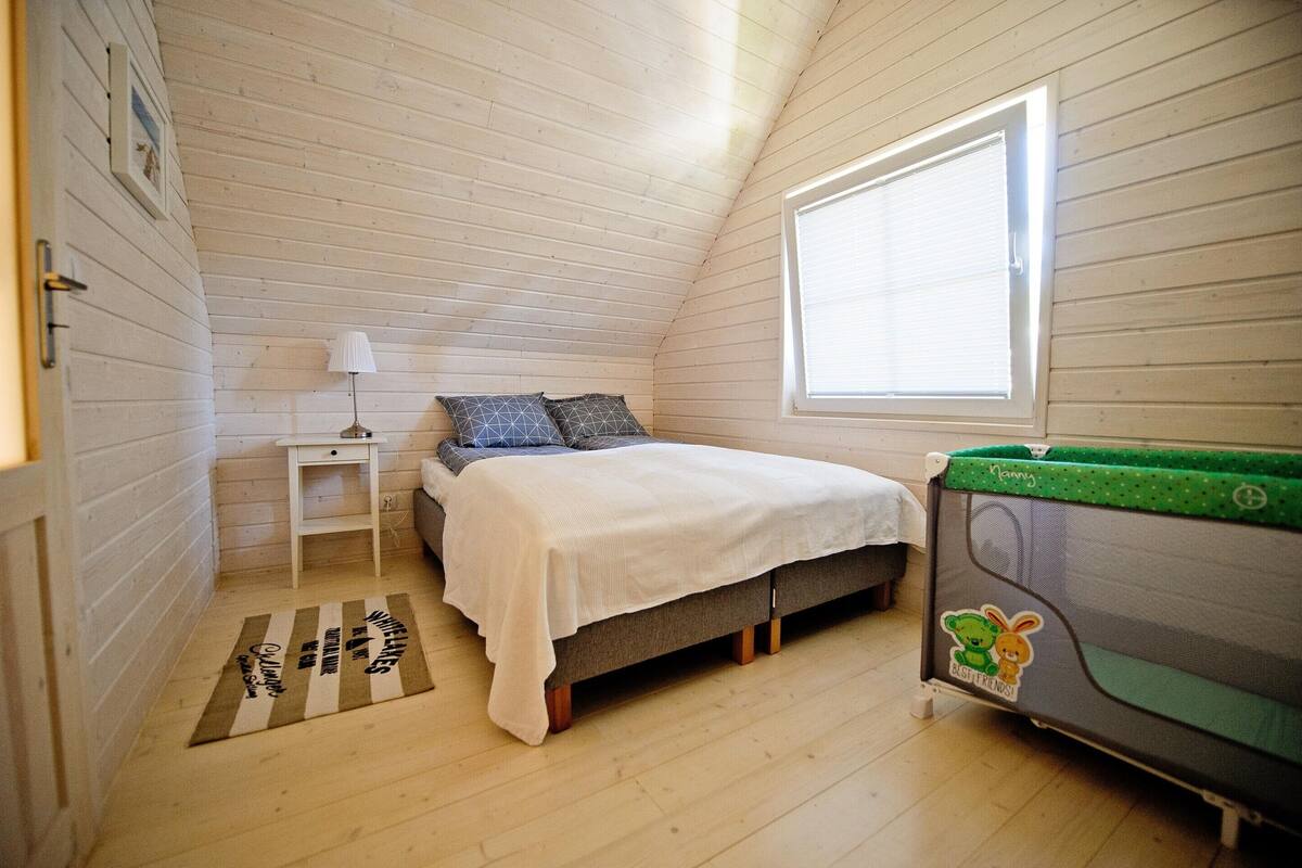 Casa clásica, 3 habitaciones | 3 dormitorios, mobiliario individual, ropa de cama