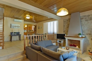 Living room - Cottage, Panormo (Mylopotamos)