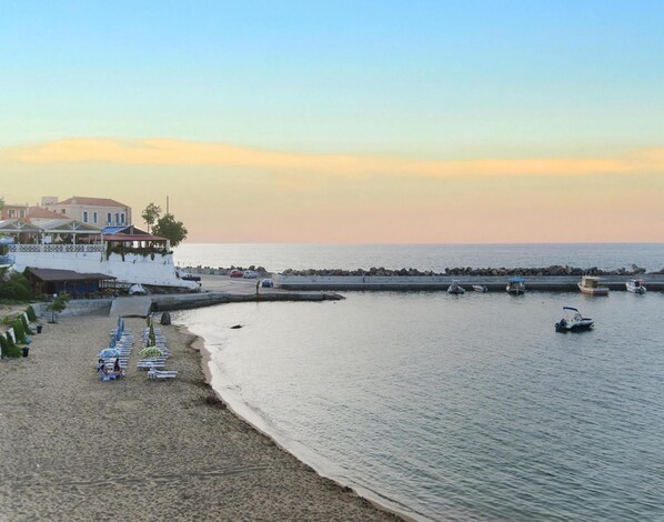 View from property - Cottage, Panormo (Mylopotamos)