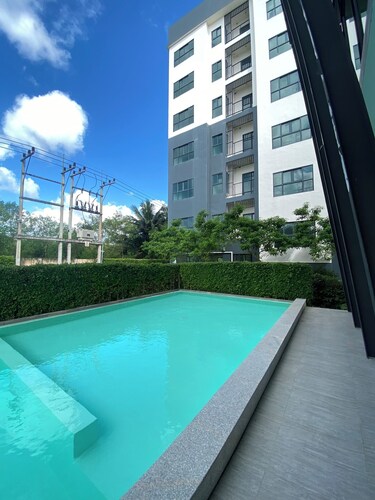 Cozy 1-bedroom condo in perfect Tambon Kho Hong with WiFi, fitness room