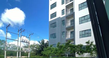 Cozy 1-bedroom condo in perfect Tambon Kho Hong with WiFi, fitness room