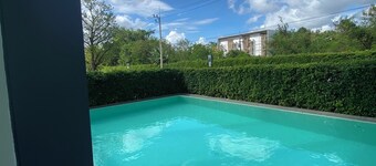 Cozy 1-bedroom condo in perfect Tambon Kho Hong with WiFi, fitness room