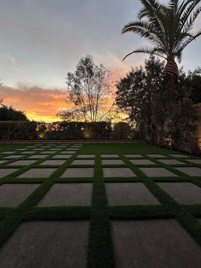 Charming room in a house in tranquil Mission Viejo with WiFi, and AC 