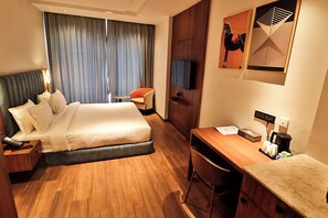 Superior-Zimmer | Hochwertige Bettwaren, Minibar, individuell dekoriert, Schreibtisch