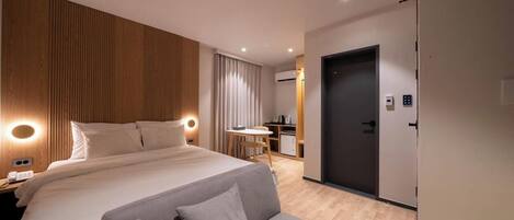 Suite | Schreibtisch, schallisolierte Zimmer, kostenloses WLAN