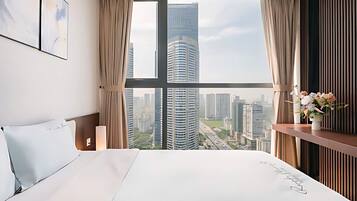 Căn hộ Business | Trang bị nội thất với thiết kế riêng biệt, màn/rèm cản sáng