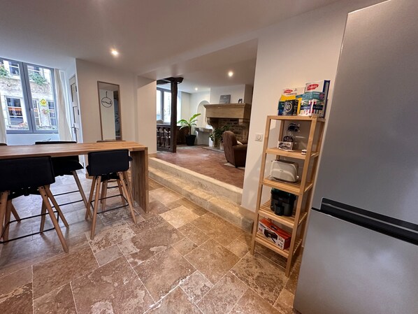 Interior - Au petit Langres: Downtown accommodation (Langres)