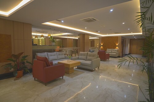 Siddhartha Hotel Damauli