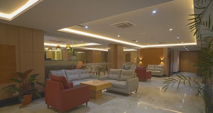 Siddhartha Hotel Damauli