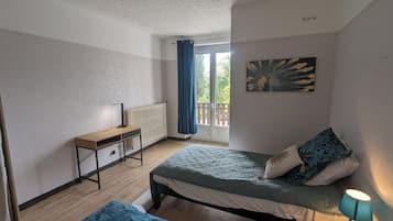 1 bedroom, WiFi, bed sheets