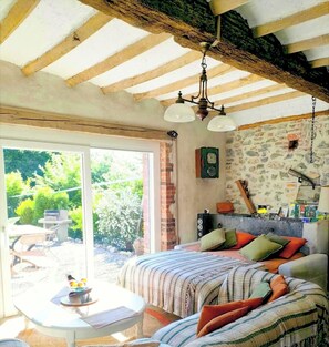 Unclassified image, 2 of 107, button - Grand gîte - LA SOURCE DE NOS RACINES - FARMHOUSE IN THE HEART OF AVESNOIS (Beaufort)