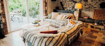 Grand gîte - LA SOURCE DE NOS RACINES - FARMHOUSE IN THE HEART OF AVESNOIS